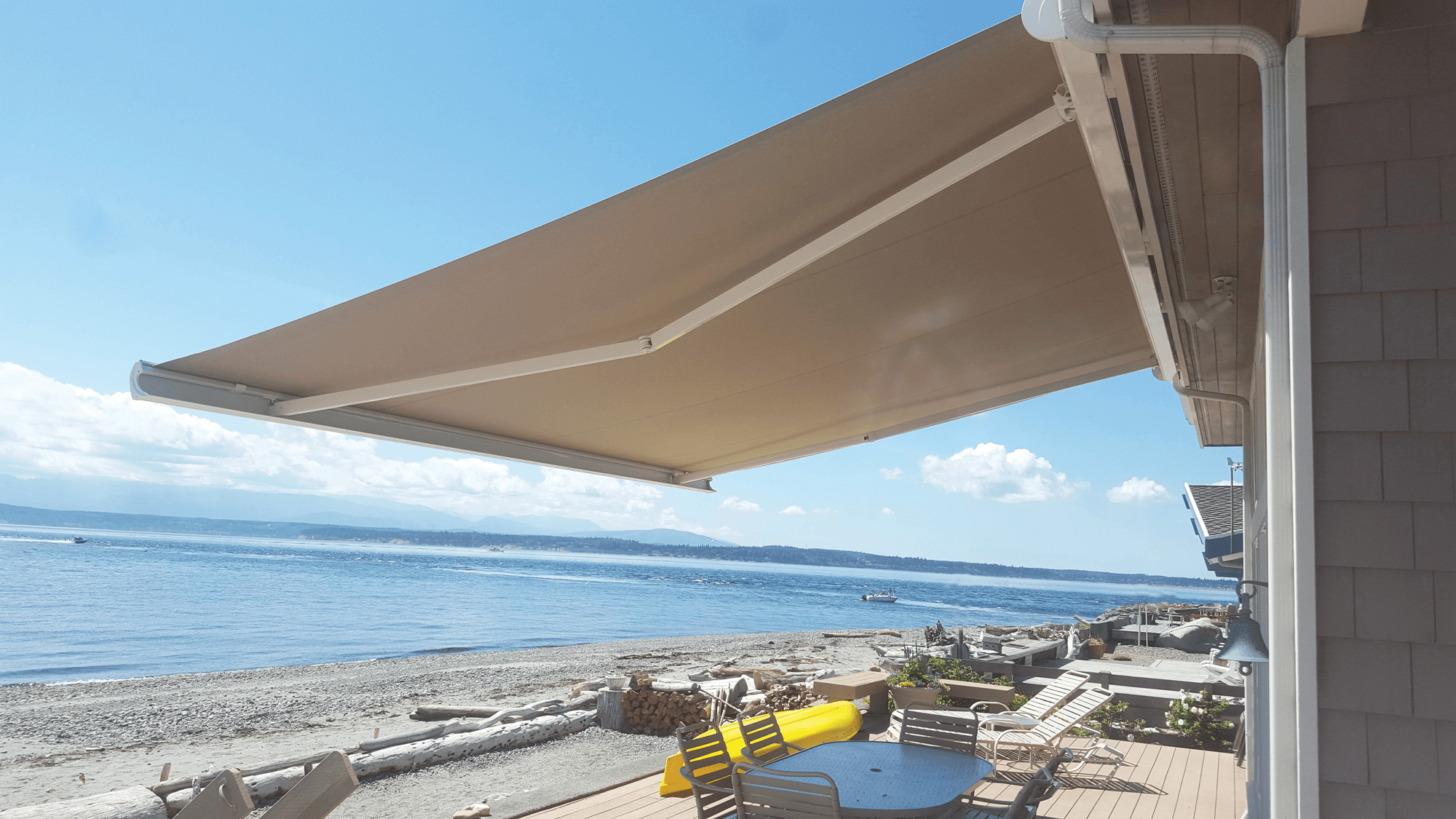 Retractable Awning for a storefront, hotel, or hospitality outdoor space
